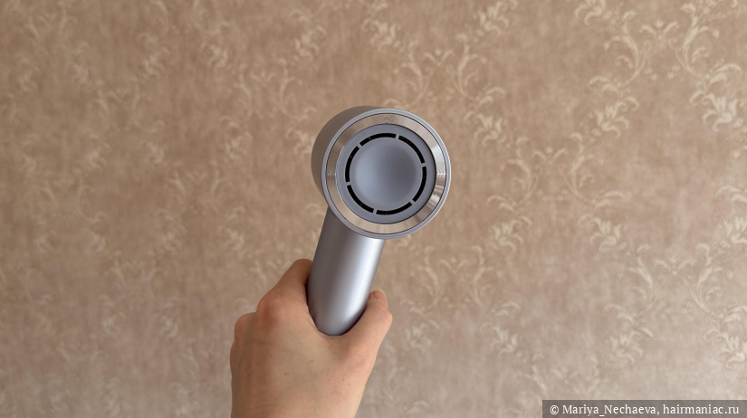 Фото:  Ionix One магнит. Отсюда дует воздух