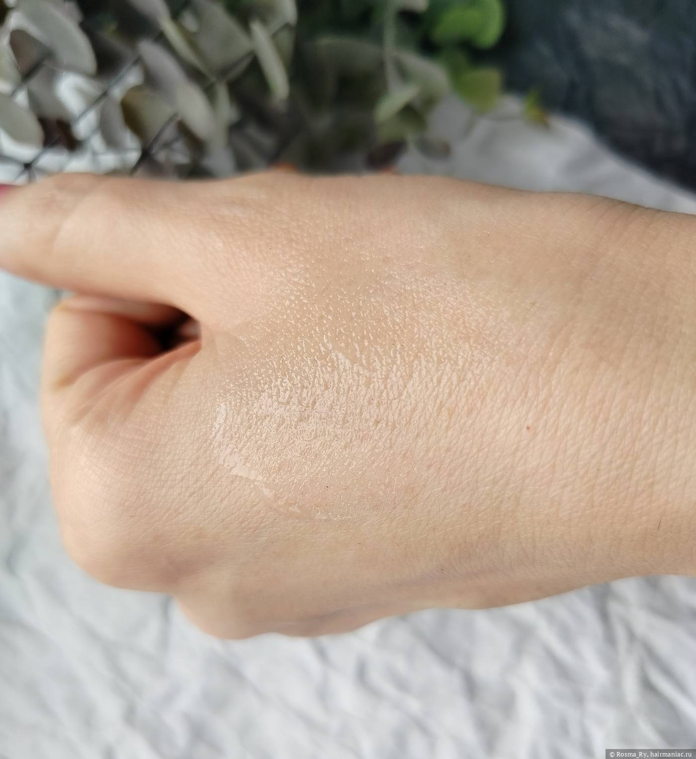 Фото: Tashe Serum Concentrate, впитываемость