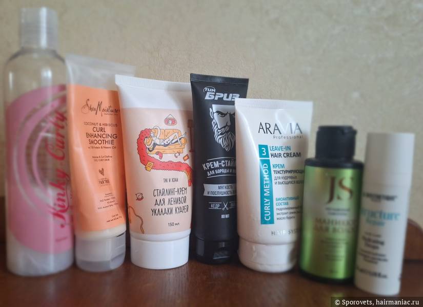 Фото: Kinky-Curly, смузи-крем Shea moisture, стайлинг-крем для ленивой укладки, Тим Бриз, ливин Аравия, маникюр для волос Jurassic spa, увлажняющие капли La biosthetique 