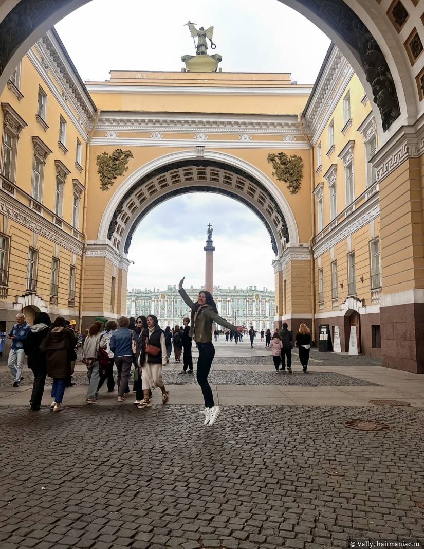 Дворцовая площадь Фото: Дворцовая площадь