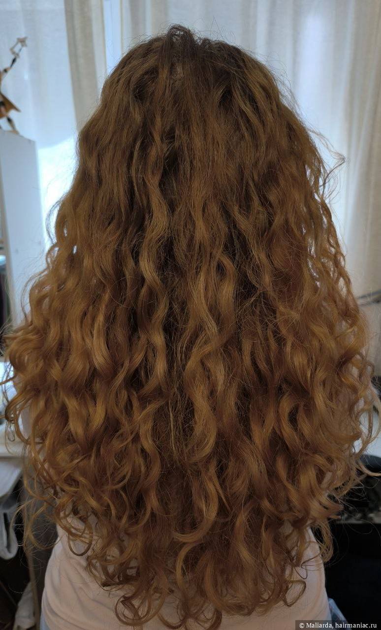 Ливин Kinky Curly, мусс Romantica, гель Farcom Seri Фото: Ливин Kinky Curly, мусс Romantica, гель Farcom Seri