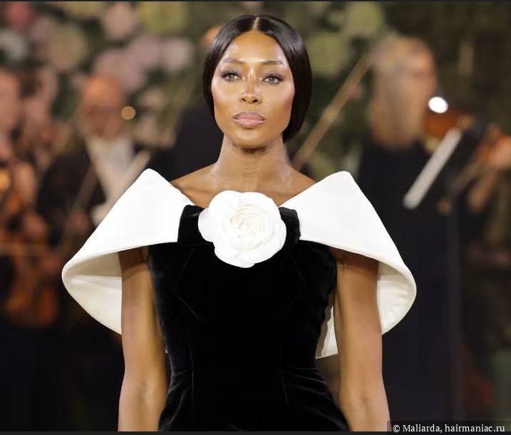 Фото: Наоми Кэмпбелл на&nbsp;показе Richard Quinn весна/лето 2026