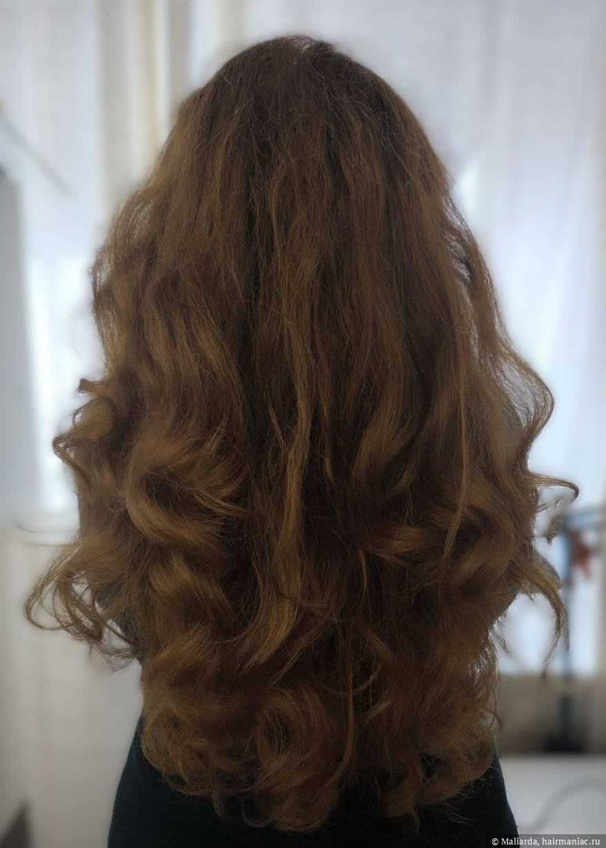 Волосы высушены с GA.MA перед укладкой на Jillas Фото: Волосы высушены с GA.MA перед укладкой на Jillas