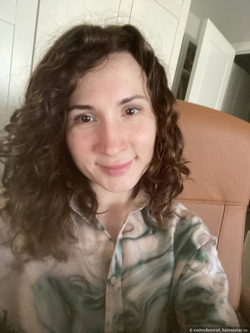 КГМ с гелем с бессульфатным шампунем + маска Loreal Curl Expression, сушка естественным способом Фото: КГМ с гелем с бессульфатным шампунем + маска Loreal Curl Expression, сушка естественным способом
